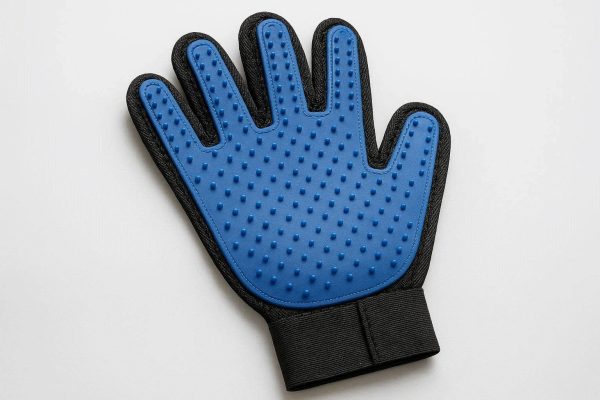 11 Silicone Pet Grooming Glove For Gentle Hair Removal And Massage During Petting For Dogs And Cats